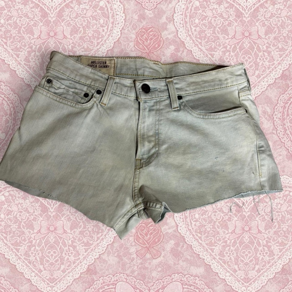 Hollister Light Wash Vintage Denim Shorts
